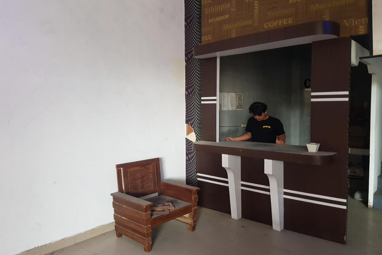 Oyo 91647 Sanina Residence Pematang Siantar Eksteriør bilde